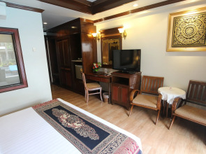 P.P. Palmtree Resort