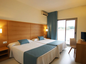 Отель Ibersol Playa Dorada