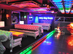 Central Continental Hotel