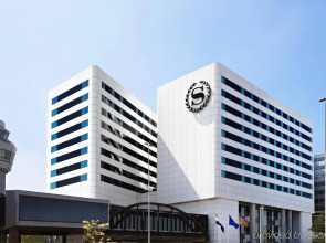 Sheraton Amsterdam Airport Hotel and Conference Center