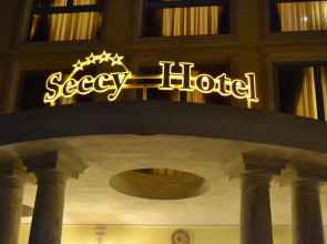 Hotel Seccy Boutique Art & Museum