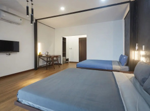 The Garden Capsule Hotel