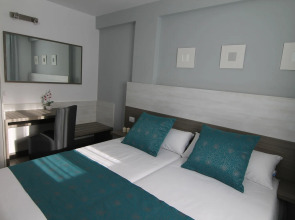 Apartamentos Castillo De Sol