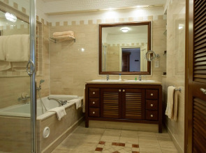 Columbia Beach Resort