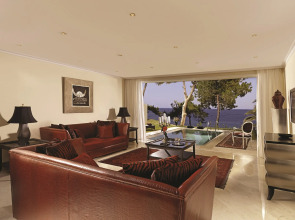 Out Of The Blue All Inclusive Resort & Spa