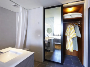 Seoul Hotel ShinShin Myeongdong