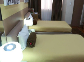 Prince Plaza II Hotel