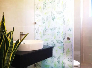 Benzen Boutique Stays Hostel and Apartment