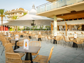 Отель Alegria Caprici Verd