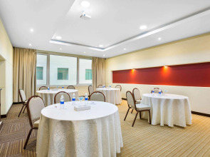 Отель ibis Muscat