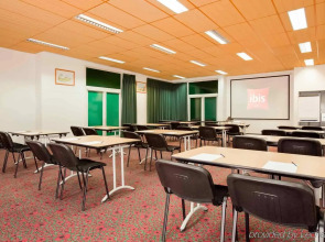 ibis Paris Porte De Montreuil