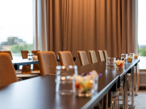 Clarion Hotel The Pier