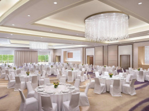 VOGO Abu Dhabi Golf Resort & Spa