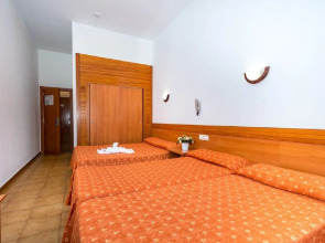 Santa Susanna Resort