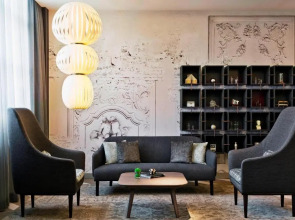 Renaissance®  Vienna Schönbrunn Hotel