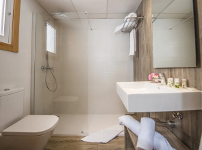 Flipflop Surfing Playa Apartments