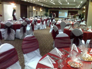 Gloria Hotel & Suites