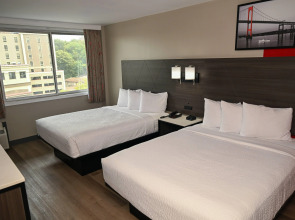 Ramada by Wyndham North Bergen