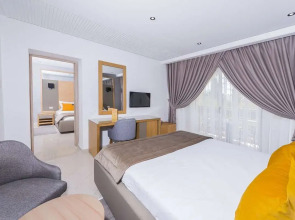 Abou Sofiane-Families & Couples Only