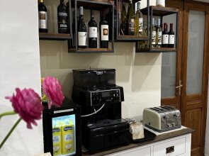 Domo Achenza Guesthouse