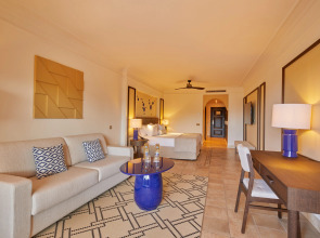 Gran Hotel Atlantis Bahia Real G.L.