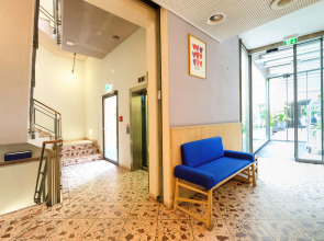 Hotel Bleibtreu Berlin by Golden Tulip