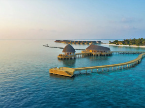 Emerald Faarufushi Resort & Spa