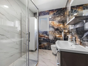 Sauna & Jacuzzi Apartment Rossa