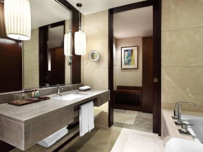 Отель Sheraton Guangzhou