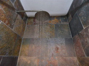 Explore Hotel and Hostel