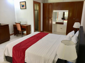 Anda White Beach Resort