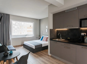 WYZ Athens Apartments by UPSTREET