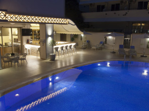 Отель Aurasia Design