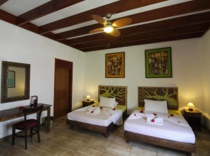 Takamaka Green Village