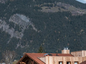 Hotel Base Camp Lodge - Bourg Saint Maurice