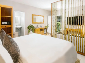 Canvas Escape Resort