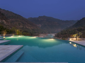 Aloha On The Ganges, Rishikesh