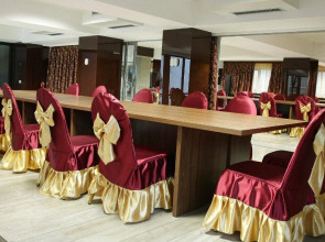 Grand Pier Hotel Old Town