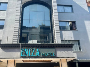 Eniza Hotel
