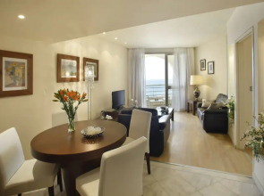 The Golden Coast Beach Hotel