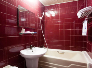 Ruei Gung Business Hotel