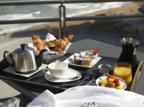 Hotel Le Café de Paris