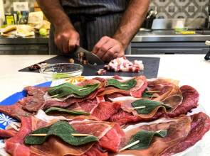 Domo Achenza Guesthouse