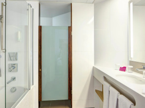 Crowne Plaza Bruges by IHG