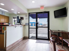 Econo Lodge Inn & Suites Williams - Grand Canyon Area