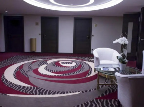 Le Royal Hotels & Resorts