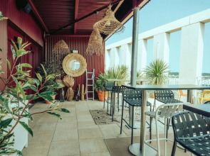 JOST Hôtel Bordeaux Centre Gare Saint Jean