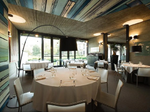 DUPARC Contemporary Suites