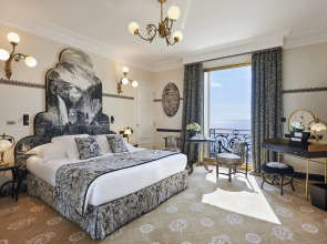 Отель Le Negresco