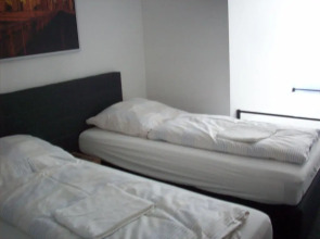 Gaestehaus Kaiserpassage - Hostel